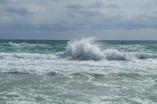 海，海沫，云，浪，水，运动，天空，浪