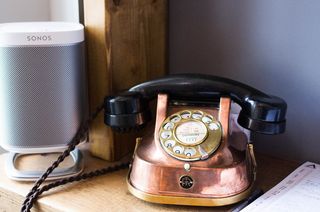 英国，布莱顿，沙龙内饰，内饰，复古电话，电话，电话，美发沙龙