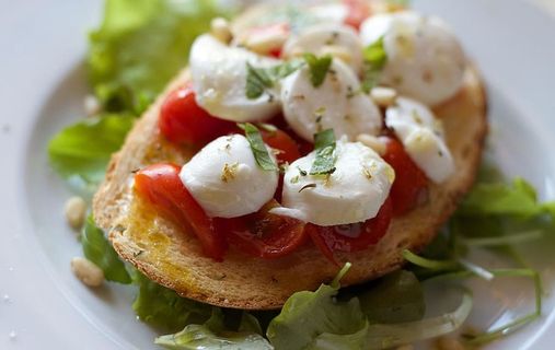 bruschetta，食品，膳食，蔬菜，零食，美食，沙拉，番茄