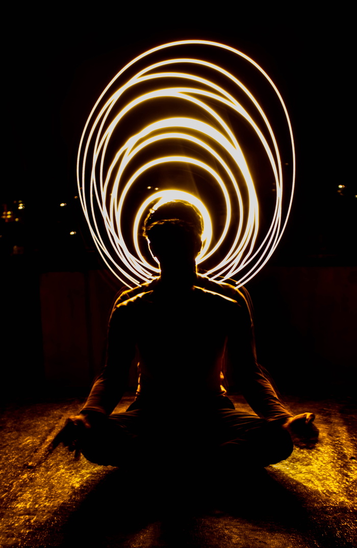 夜, 议案, 照明, 一个人, 长时间曝光, 火, 运动模糊, 燃烧