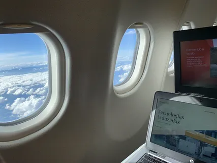 电子产品、笔记本电脑、电脑、pc、窗口、显示器、屏幕、显示器