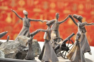 旋转，旋转的苦行僧，土耳其，苏菲主义，关注前景，天，没有人，金属