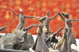 旋转，旋转的苦行僧，土耳其，苏菲主义，关注前景，天，没有人，金属