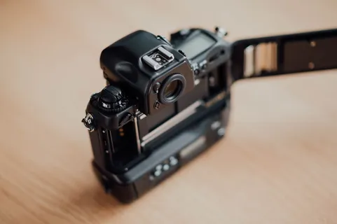 黑桥相机，相机，电子产品，数码相机，表带，摄像机，摄像机镜头，胶合板