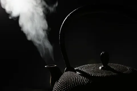 艺术，黑色，黑白，黑暗，火焰，水壶，肖像，烟雾