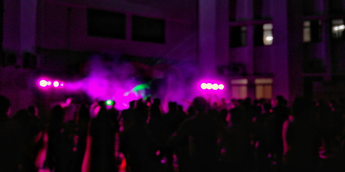 探险家，灯光，夜晚，舞蹈，人们，粉红，大学，再见