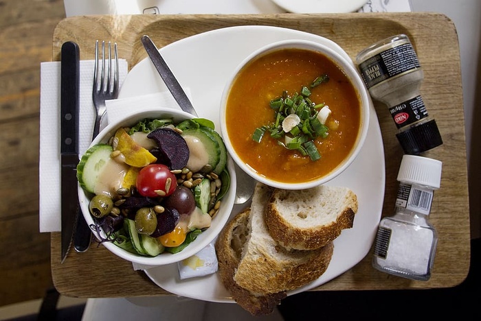 荷兰，阿姆斯特丹，晚餐，汤，沙拉，南瓜，绿色，健康