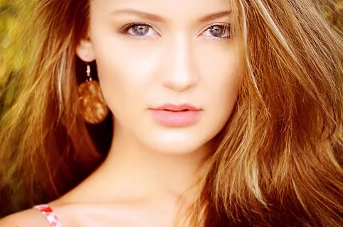 女士,佩戴,棕色,宝石耳环,特写,照片,肖像,女孩 女士,佩戴,棕色,宝石耳环,特写,照片,肖像,女孩