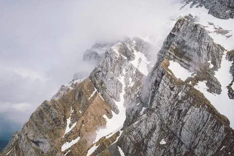 雪,有顶,山,白天,高地,云,天空,山顶 雪,有顶,山,白天,高地,云,天空,山顶