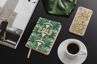 2018年日历议程黑表顶视图