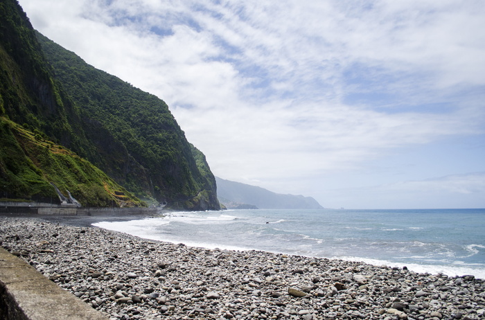 海滩，多石的，多卵石的海滩，海岸，石头，岩石，假日，水