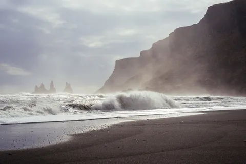 身体、水、山脉、冲浪、海浪、海岸、海洋、海滩 身体、水、山脉、冲浪、海浪、海岸、海洋、海滩