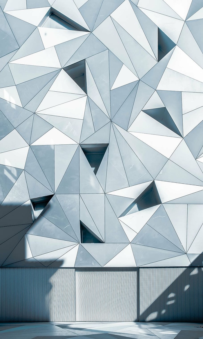 白、黑、灰、强调墙、白天、艺术品、抽象、建筑