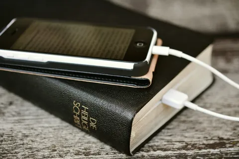 黑色,ipod touch,手机壳,圣经,iphone,手机,阅读,在线阅读 黑色,ipod touch,手机壳,圣经,iphone,手机,阅读,在线阅读
