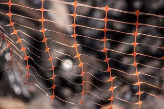 橙色塑料安全围栏