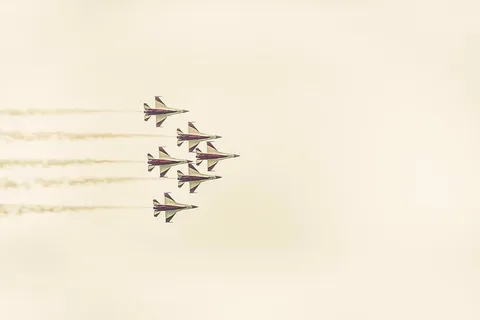 飞机，五架，喷气式飞机，插图，喷气式飞机，尾迹，烟雾，天空