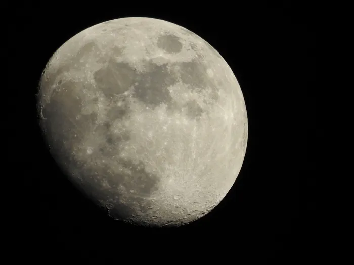 月亮，自然，夜晚，天空，太空，天文学，月球表面，行星月亮