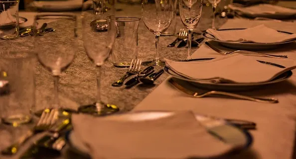 卢森堡,冈德兰,基姆街6号,餐具,宴会,黄金,晚餐,餐具 卢森堡,冈德兰,基姆街6号,餐具,宴会,黄金,晚餐,餐具