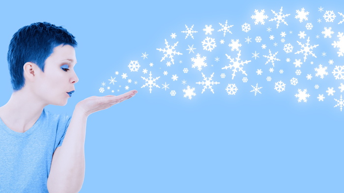 吹雪花的女人，吹，吹，冷，女人，女孩，手，人
