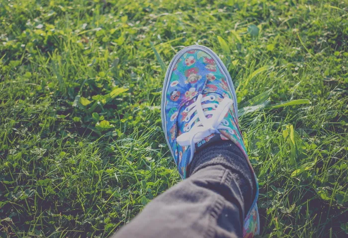 面包车，颜色，草，鞋，腿，马里奥，旧的，外面