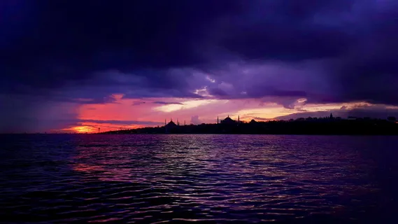 土耳其、阿夫拉西亚·蒂内利、清真寺、马尔马拉、大海、日落、日落、粉色