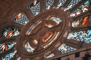 彩色玻璃、玻璃、十字、vitrail、圆筒玻璃、冕玻璃、轧制玻璃、闪光玻璃