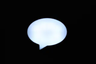 背景、壁纸、黑白、灯光、语音泡泡、实验、黑色背景、夜间