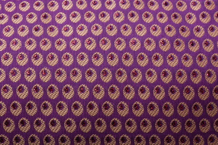 薄纸，机织，椭圆形，紫色，金色，红色，上釉，彩虹色