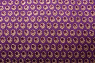 薄纸，机织，椭圆形，紫色，金色，红色，上釉，彩虹色