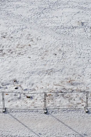 拉脱维亚，rīga，hanzas iela，围栏，图形，图案，路径，冬季