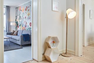 米色，遮阳落地灯，木制，拼花地板，房屋，室内，设计，房间