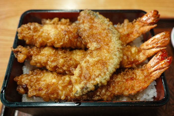 餐厅，日本食品，日本食品，食品，天妇罗，虾，油炸，食品和饮料