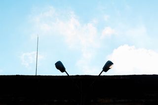 天空，云-天空，建筑，自然，低角度视图，没有人，建筑结构，天