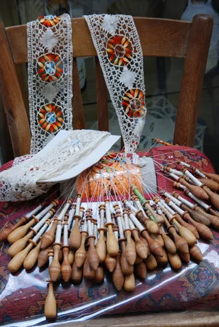 鞋带制作、缎带、装饰、侧面、体力劳动、食物、食物和饮料、无人