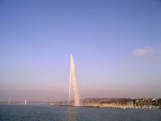 日内瓦、湖泊、喷气式飞机、港口、船只、水、天际线、城市