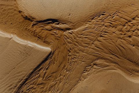 抽象线条由水上砂纹理设计而成 抽象线条由水上砂纹理设计而成