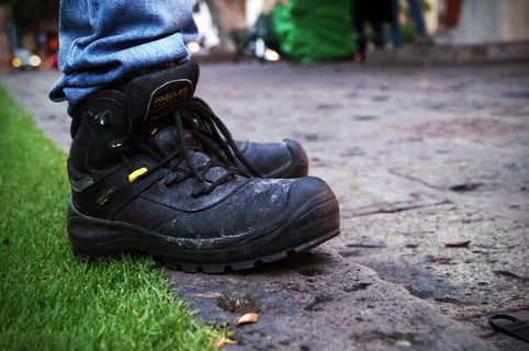 靴子，街道，人行道，沉重，粗鲁，生活方式，黑色，鞋