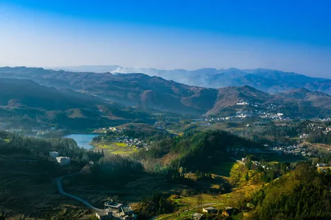 山,乡村,冬天,火山,黄色,贵州,晴隆县, 紫色的马 山,乡村,冬天,火山,黄色,贵州,晴隆县, 紫色的马