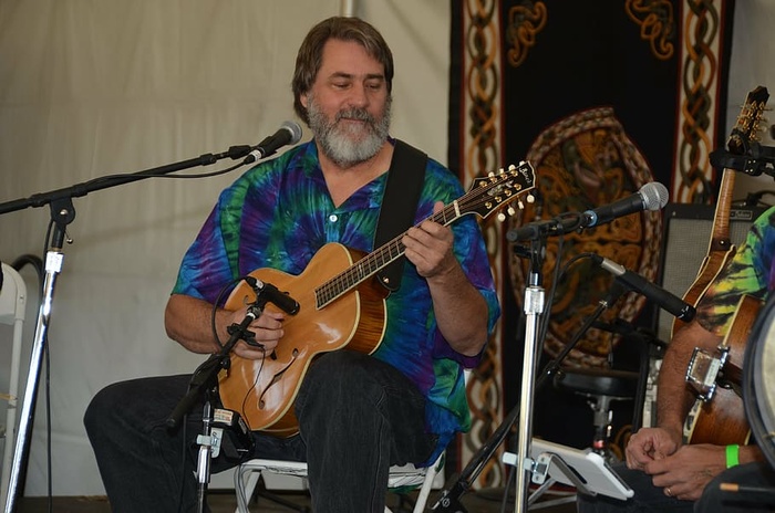 凯尔特音乐，普卡，凯尔特音乐节，音乐，乐器，音乐家，成熟男人，音乐设备