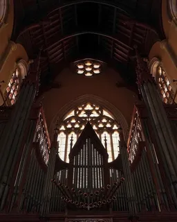 宗教、礼拜场所、建筑、低角度视野、建筑结构、信仰、灵性、室内