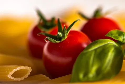 选择性、聚焦摄影、红色、番茄、意大利面、面条、潘恩、dine