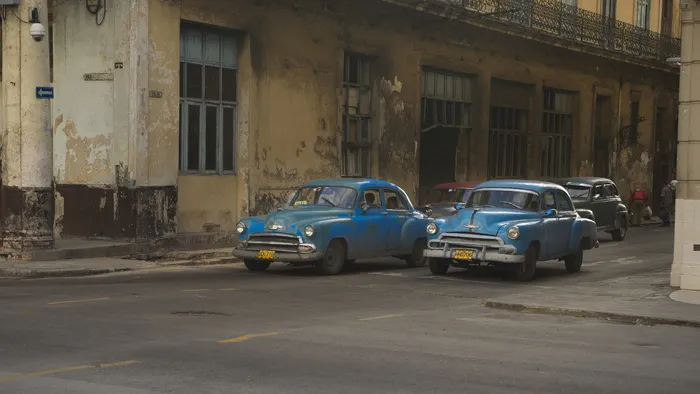 古巴，哈瓦那，街道，车辆，蓝色，旅游业，美国汽车，urbex