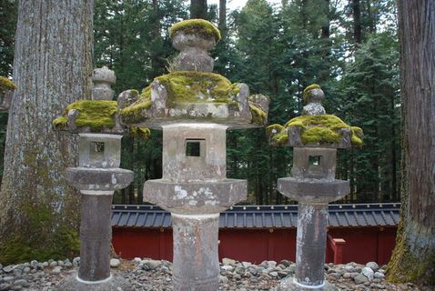 日兴，日本，寺庙，植物，树木，雕塑，人体表现，雕像