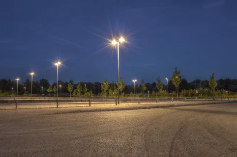 用后置灯拍摄空场 用后置灯拍摄空场
