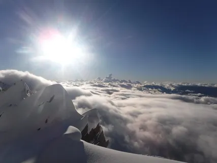 云上,山中,山中的太阳,天空,太阳,阳光,自然之美,风景-自然 云上,山中,山中的太阳,天空,太阳,阳光,自然之美,风景-自然