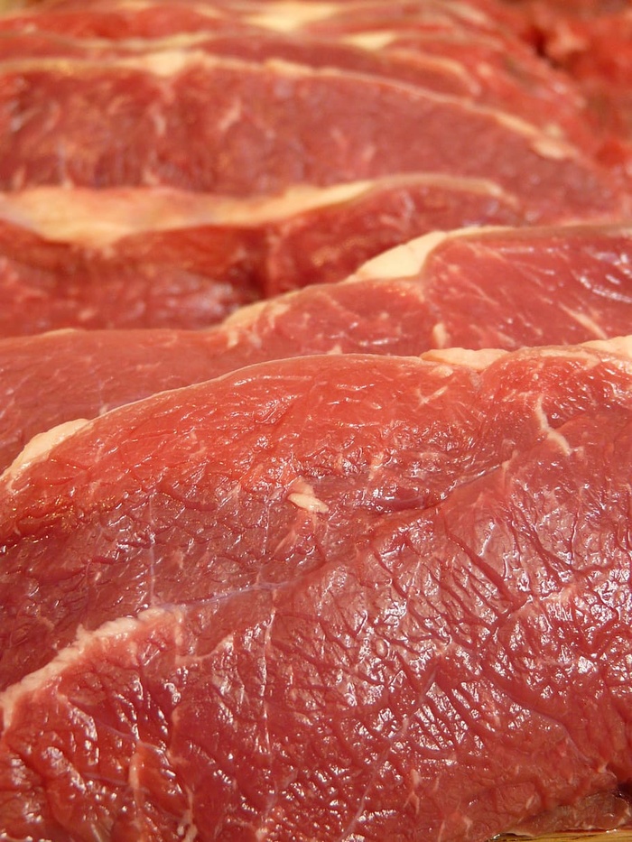 生肉、猪肉、排骨、肉、生的、油炸的、牛排、吃