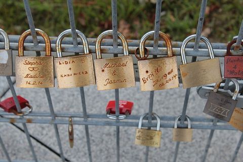 爱情城堡，城堡，挂锁，爱情，爱情锁，挂锁，永恒的爱情，象征