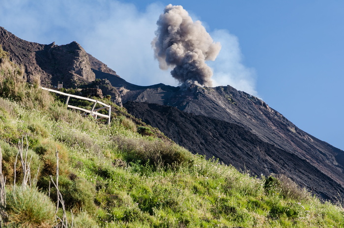 斯特龙博利，西西里岛，火山，烟雾-物理结构，山脉，火山，地质，环境