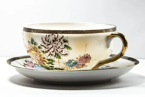 白色,五彩,花卉,陶瓷,杯子,中式,茶杯,茶,瓷器 白色,五彩,花卉,陶瓷,杯子,中式,茶杯,茶,瓷器