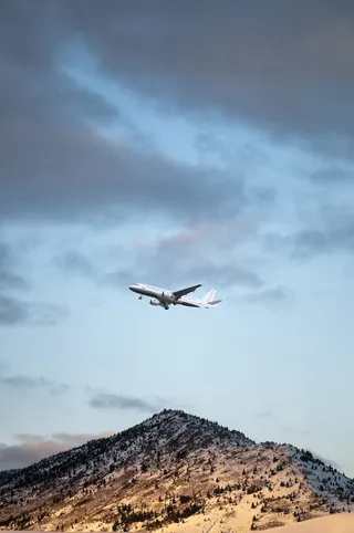 飞机，山地，巴特，机场，飞机起飞，飞行，冬天，飞行器